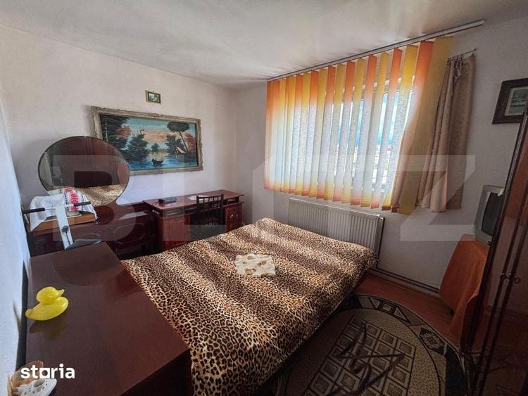 Apartament cu 2 camere, mobilat în Micro 11