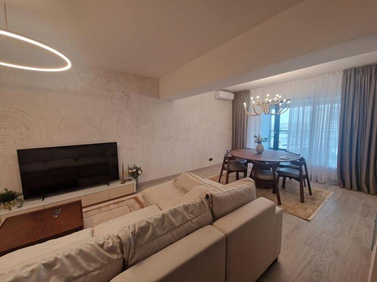 Apartament cu 3 camere semidecomandat, mobilat în Decebal — fotografia 1