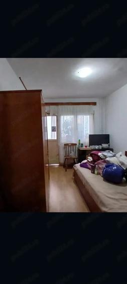 Apartament cu 3 camere decomandat în Veteranilor