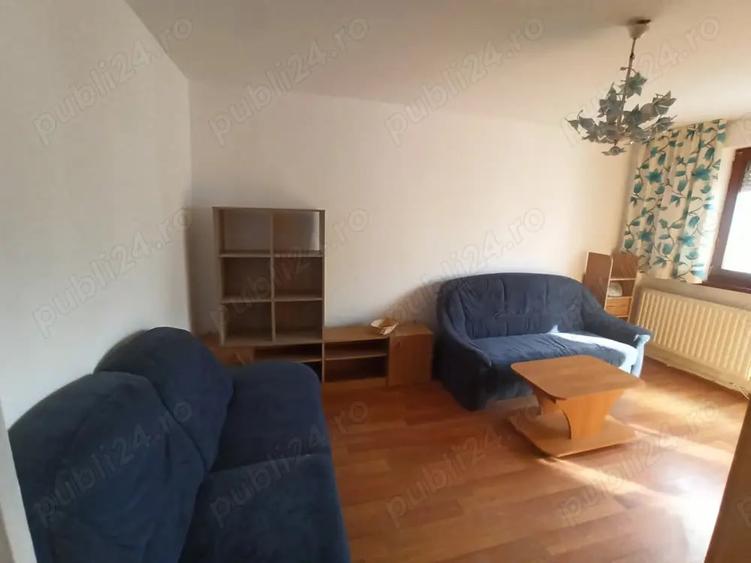 Apartament cu 2 camere decomandat în Micro 15