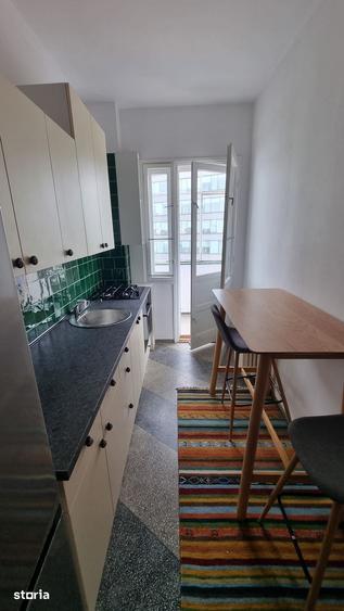 Batistei studio luminos, mare, proaspat renovat totul nou. Priveliste - 4
