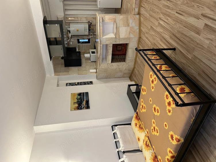 Apartament cu 3 camere decomandat în Universitate