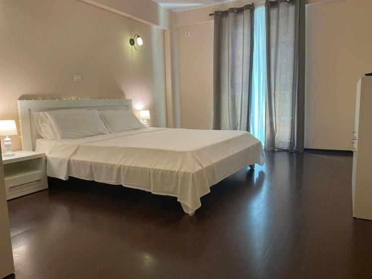 Apartament cu 2 camere decomandat, mobilat în Central — fotografia 1
