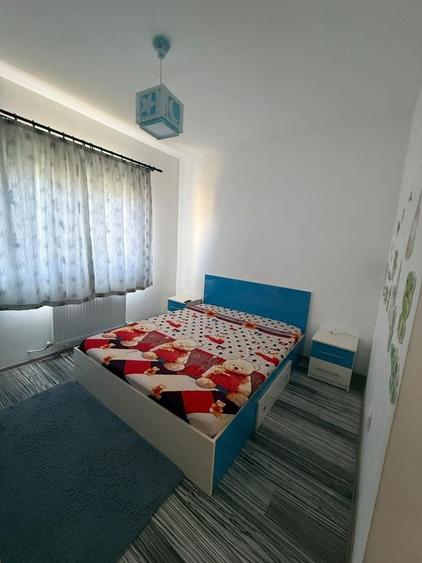 Apartament cu 2 camere decomandat în Ostroveni