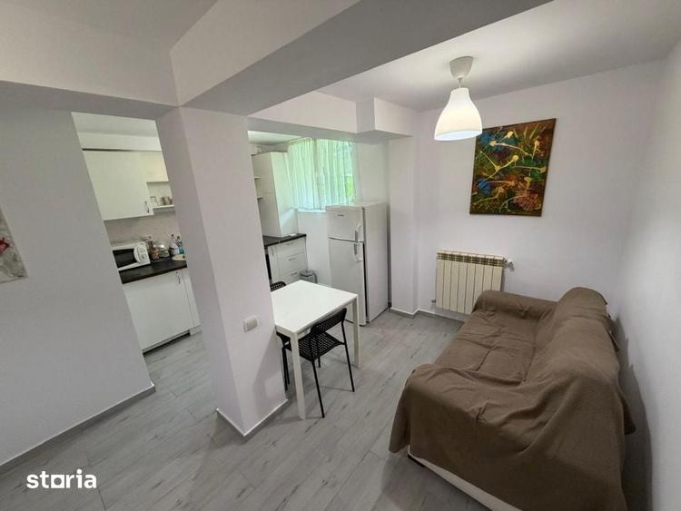 Garsonieră decomandată în Zorilor