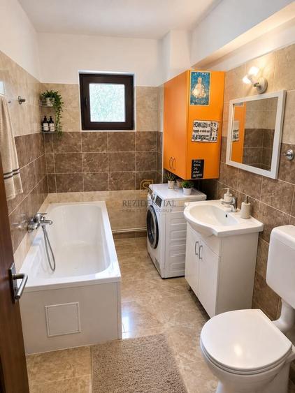Apartament cu 2 camere decomandat, mobilat în Metalurgiei