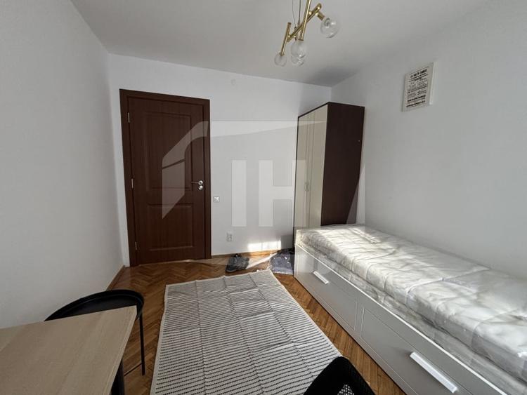 Apartament cu 3 camere decomandat, mobilat în Zorilor