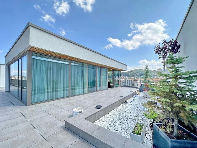Penthouse de închiriat – Centru Brașov, vedere directă spre Tâmpa - 2