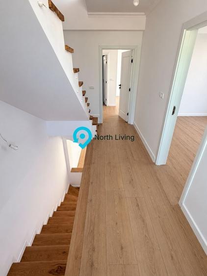 Duplex cu 5 camere cu Canalizare în Central