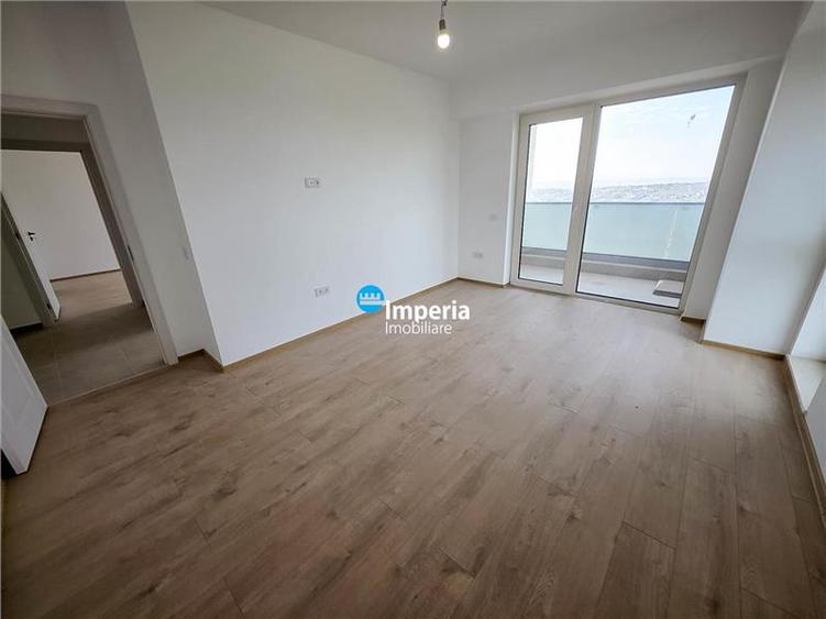 Apartament cu 3 camere decomandat în Copou