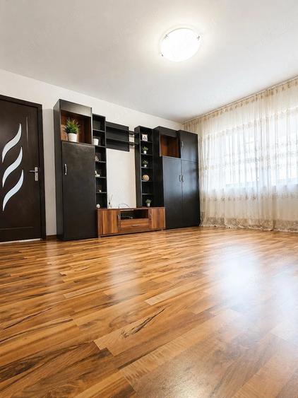 Apartament cu 2 camere semidecomandat în Zahana