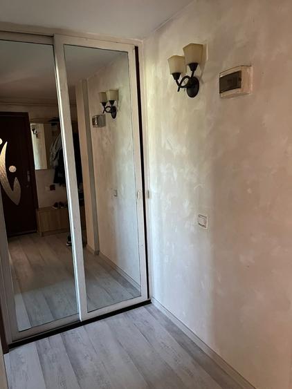 Apartament cu 2 camere decomandat în 9 Mai