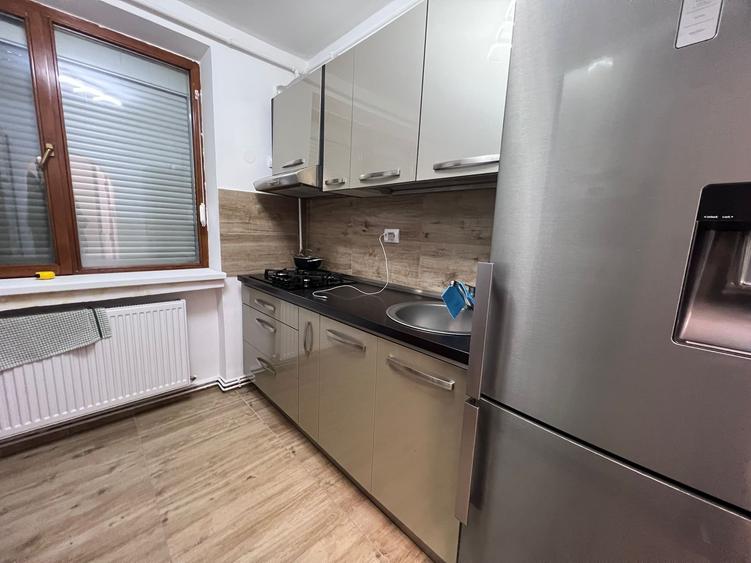 Apartament cu 2 camere semidecomandat în Ultracentral