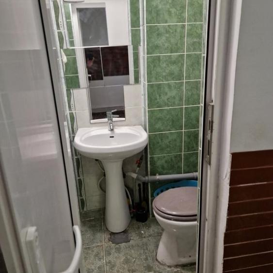 Apartament cu 3 camere, mobilat în Chibrit