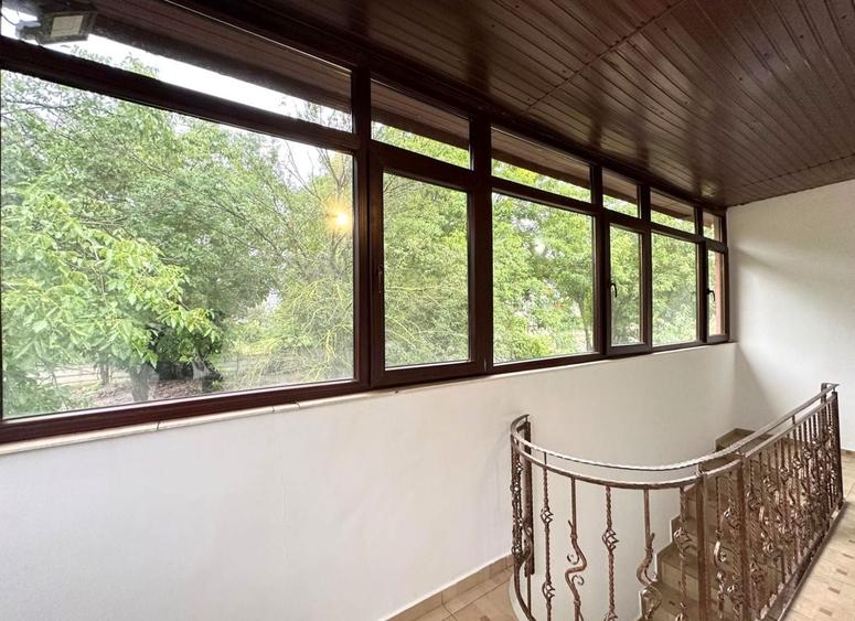 Inchiriere casă complet renovată cu 4 camere  Băneasa, Sector 1 - 22