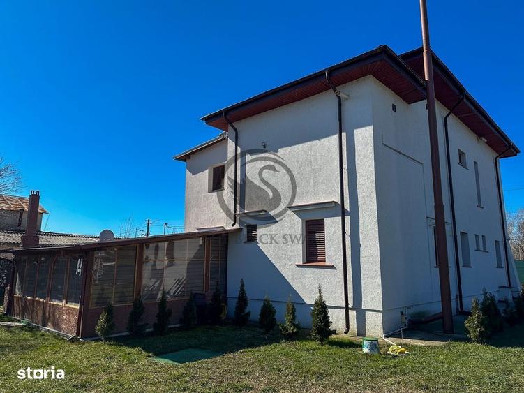 Casă cu 4 camere în Central