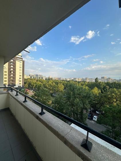 Apartament cu 3 camere decomandat, mobilat în Unirii