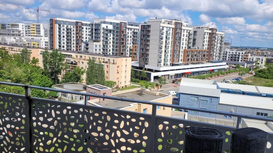 Apartament cu 3 camere decomandat în Theodor Pallady