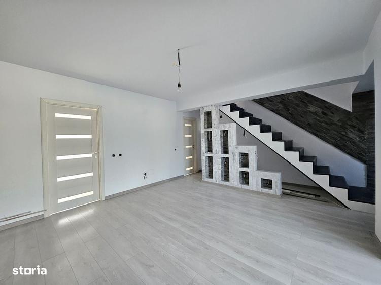 Casă cu 3 camere cu Teren 154 Mp în Central