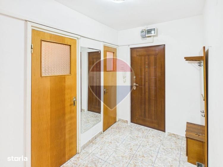 Apartament cu 3 camere decomandat în Nord