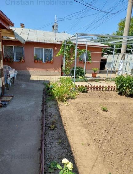 Casă cu 5 camere cu Canalizare în Brăilița