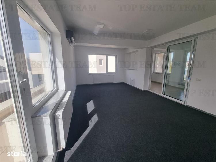 Casă cu 4 camere în Odăile