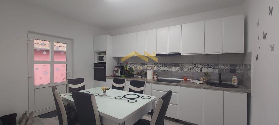 Casă individuală cu 3 camere cu Teren 780 Mp în Micălaca
