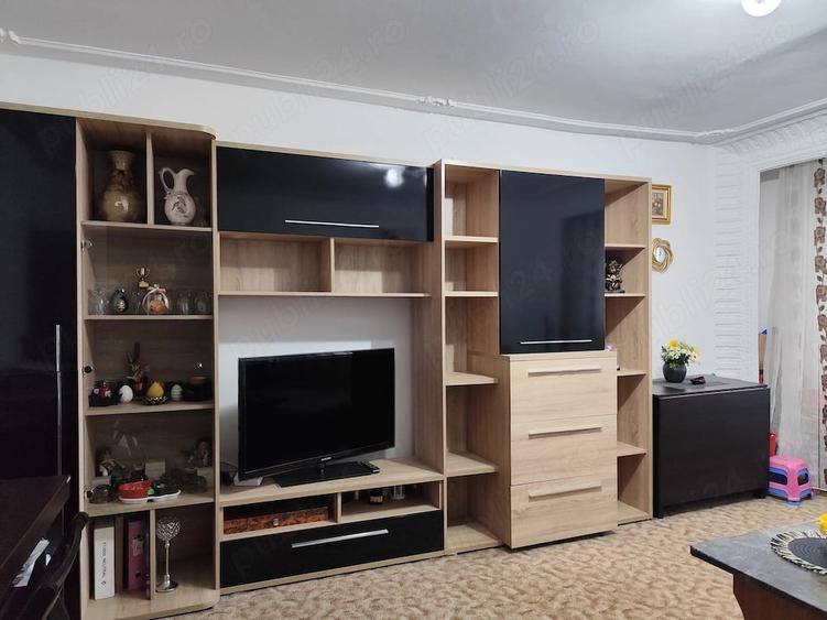 Apartament cu 2 camere decomandat în Gară