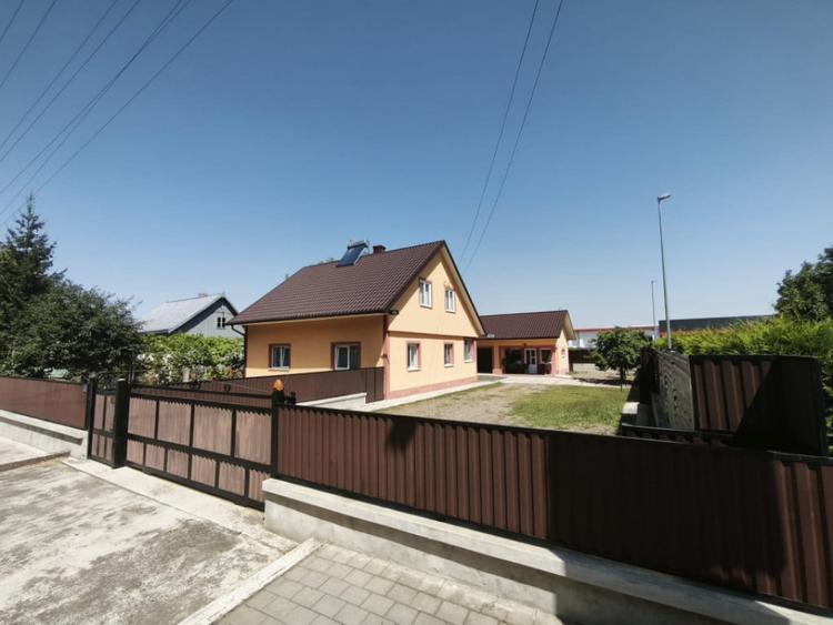 Casa individuala, 700mp teren, zona centrala Arbore, Radauti - 9