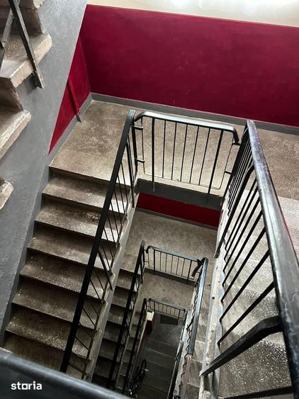 Apartament cu 3 camere în Micro 16