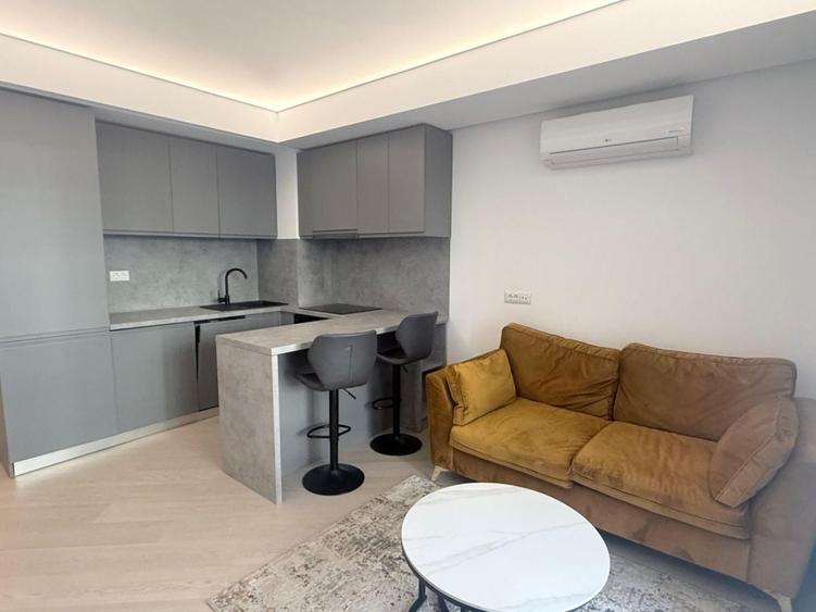Apartament cu 2 camere, mobilat în Pipera