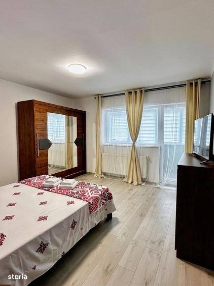 Apartament de 2 camere, decomandat, parcare, str Porii - 7