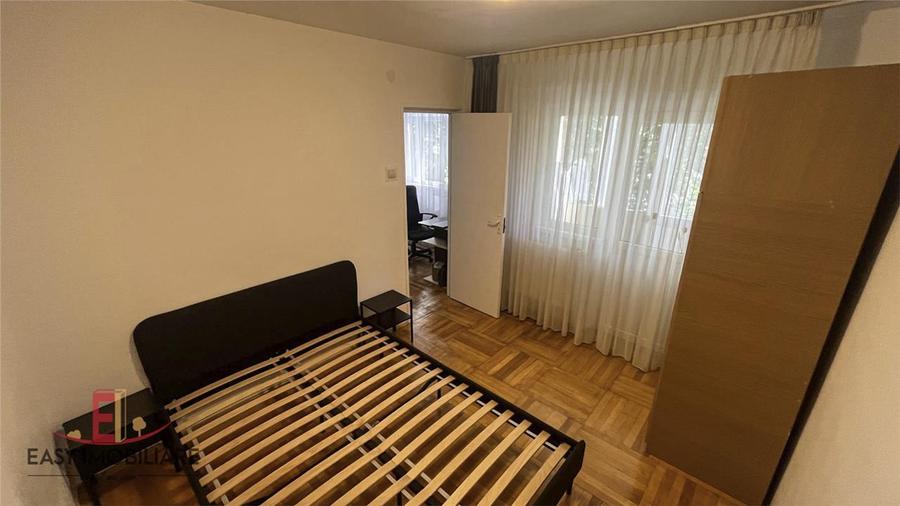 Apartament cu 2 camere semidecomandat în 7 Noiembrie