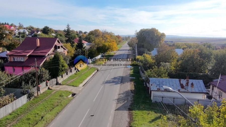Casă cu 5 camere cu Teren 2459 Mp în Turturești