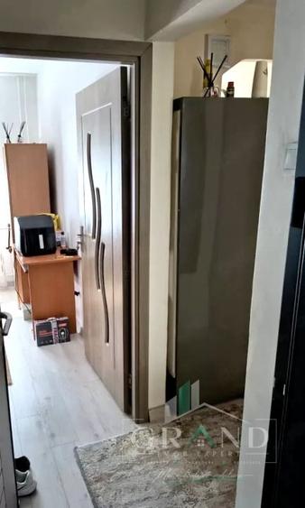 Apartament cu 3 camere semidecomandat, mobilat în Mănăștur