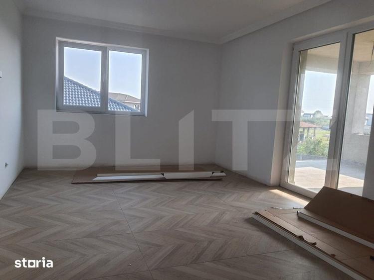Casă cu 5 camere cu Teren 660 Mp în Ghiroda