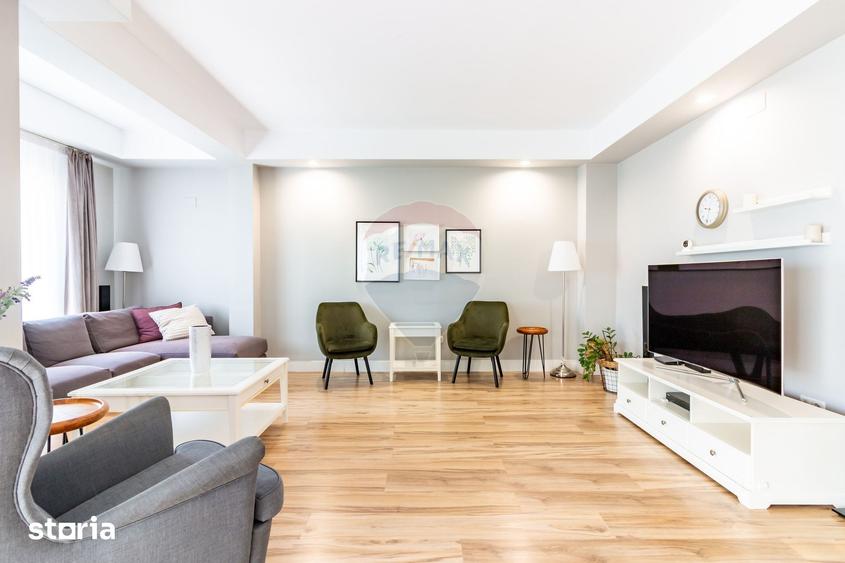 Apartament cu 4 camere în Ștefăneștii de Jos
