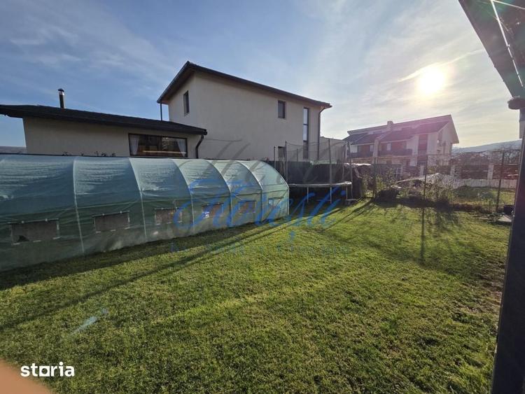 Casă cu 4 camere cu Teren 400 Mp în Gilău