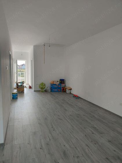 Casă cu 3 camere cu Teren 254 Mp în Bazoș