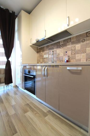 Bloc nou;  Vivalia, Complexul Studentesc, 3 camere/2dormitoare/2bai - 6