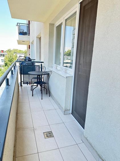 Apartament cu 2 camere semidecomandat în Dristor