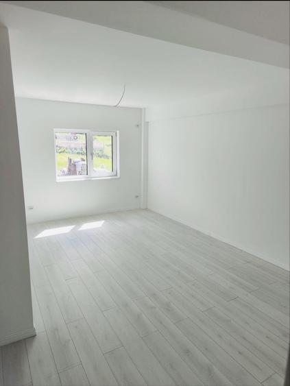 Apartament cu 2 camere decomandat în Vișan