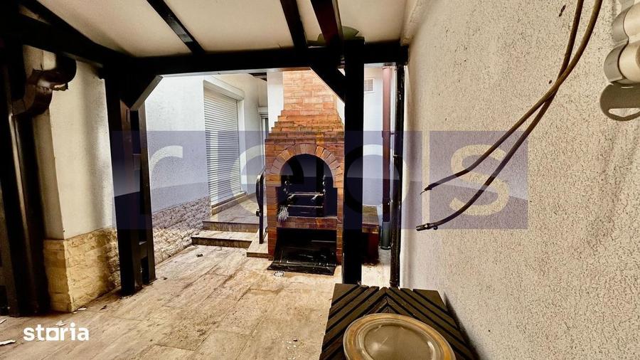 Casă cu 5 camere cu Canalizare în Ion Creangă