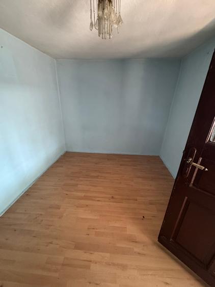 Casă individuală cu 4 camere cu Canalizare în Rahova