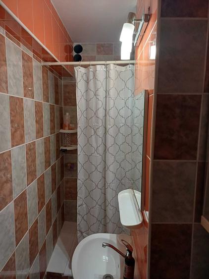 Apartament cu 4 camere decomandat în Calea Aradului