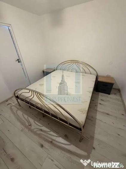 Casă cu 10 camere cu Teren 380 Mp în Astra