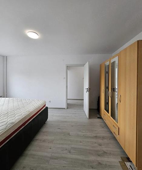 Apartament cu 2 camere decomandat în Rogerius