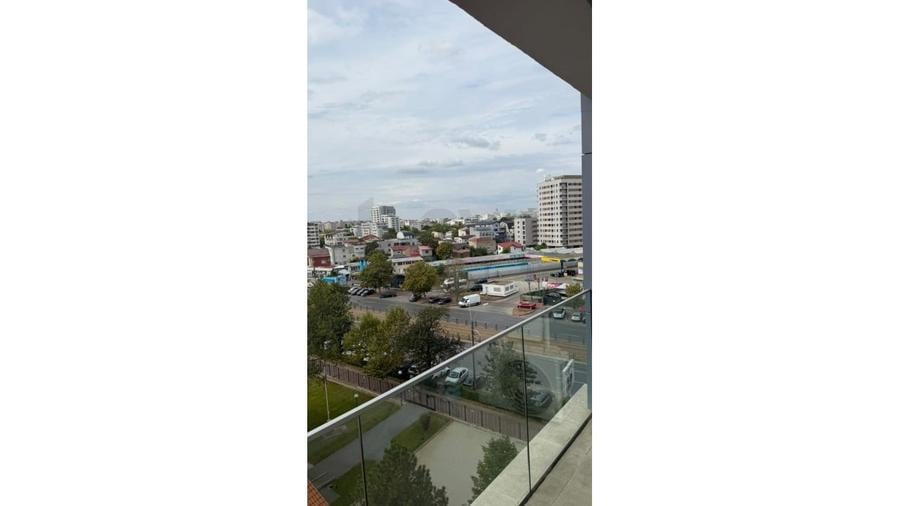 Apartament cu 2 camere decomandat în Mihai Bravu