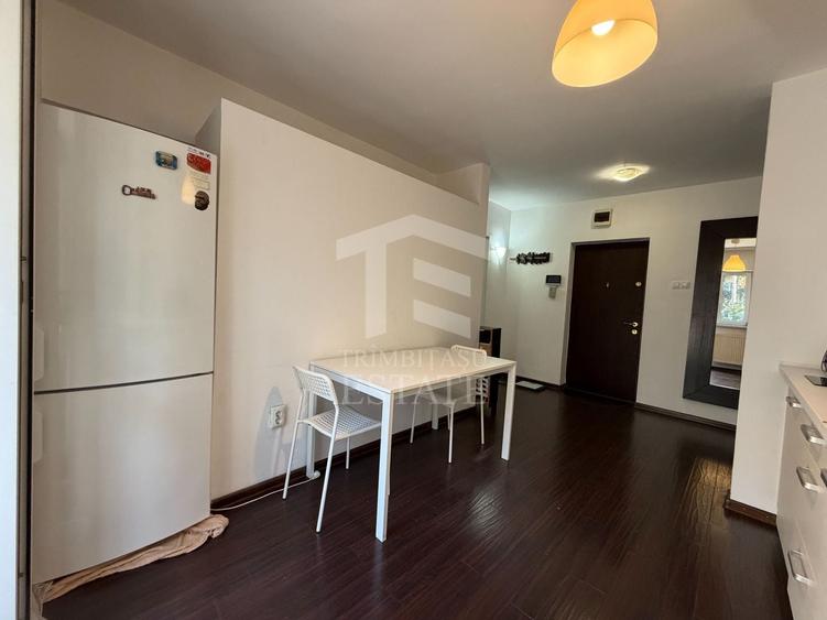 Apartament cu 2 camere decomandat, mobilat în Nerva Traian