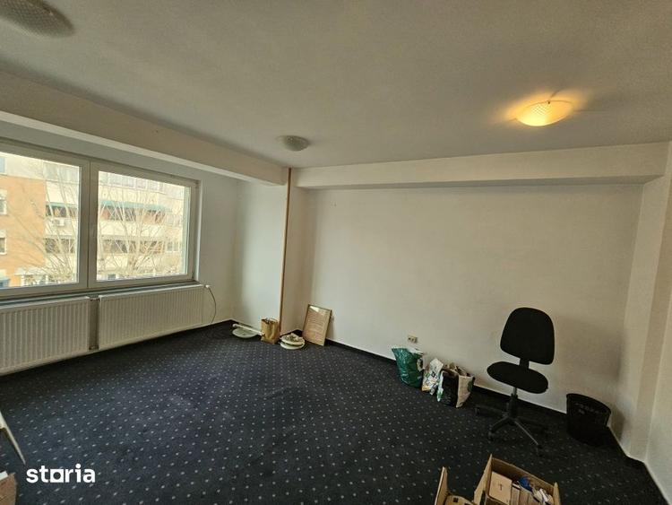 Spațiu comercial, de 495 mp, în Central